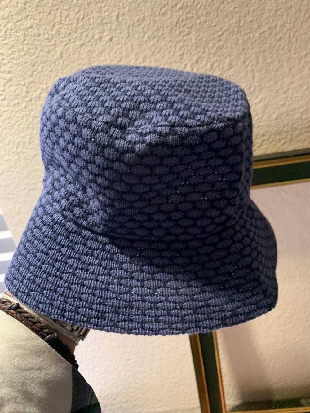 Vintage 90’s KANGOL soft bucket hat, navy, sz M